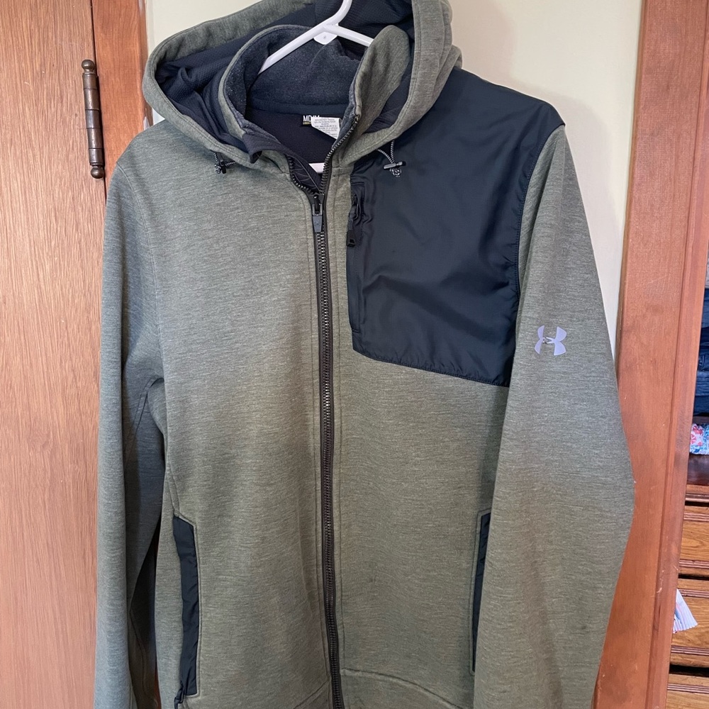 Light weight jacket